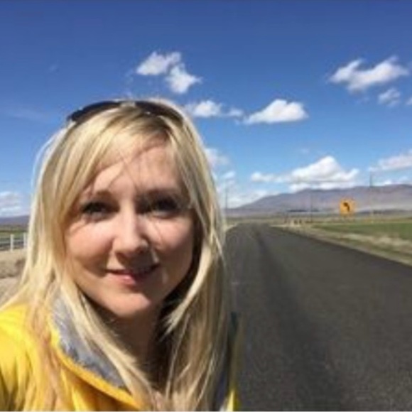 SCAN THIS CODE 4 $10 OFF YOUR FIRST PURCHASE! - Picture 8 of 12